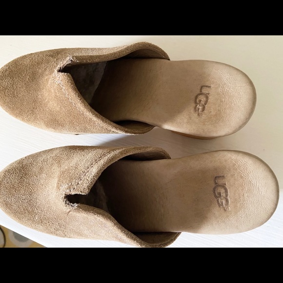 UGG suede clogs size 6 - Picture 5 of 8